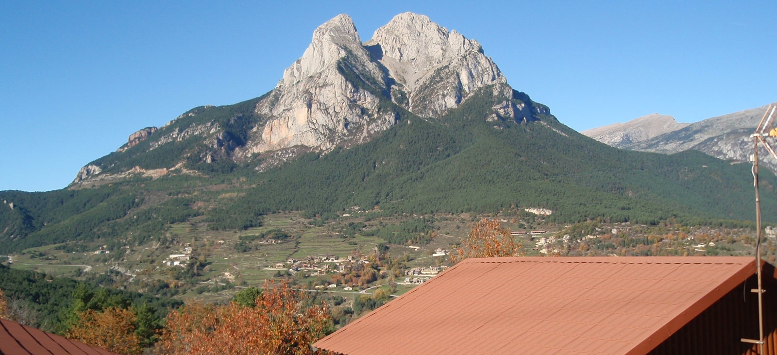 Benvinguts al Càmping Mirador al Pedraforca. Vistes privilegiades al Pedraforca